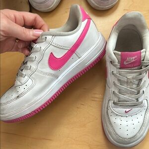 Nike force 1 White and Pink Sneakers